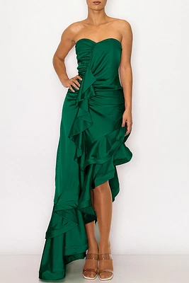 Robe haute et basse en satin avec tube sur le côté