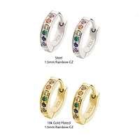 6 boucles d'oreilles Huggie en acier CZ arc-en-ciel