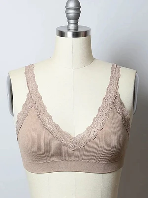 Bralette rembourrée avec bordure en dentelle