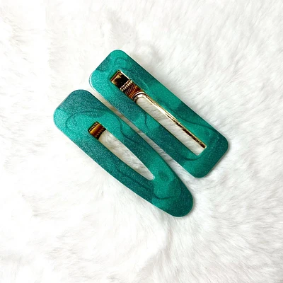 MISTLETOE 2 PACK HAIR CLIPS