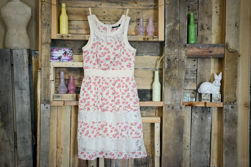 FLORAL PRINT & LACE MIXED CREAM