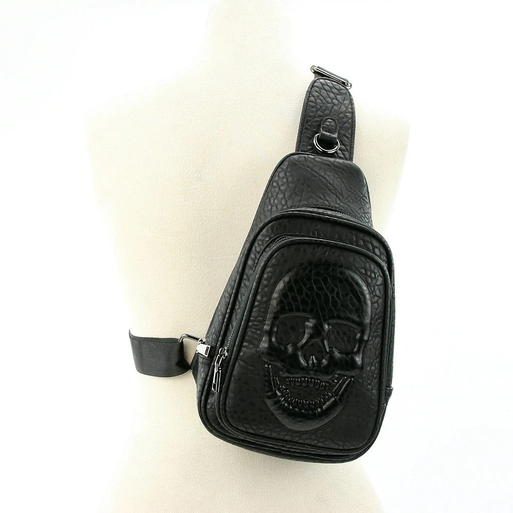 Bolso bandolera con calavera en relieve