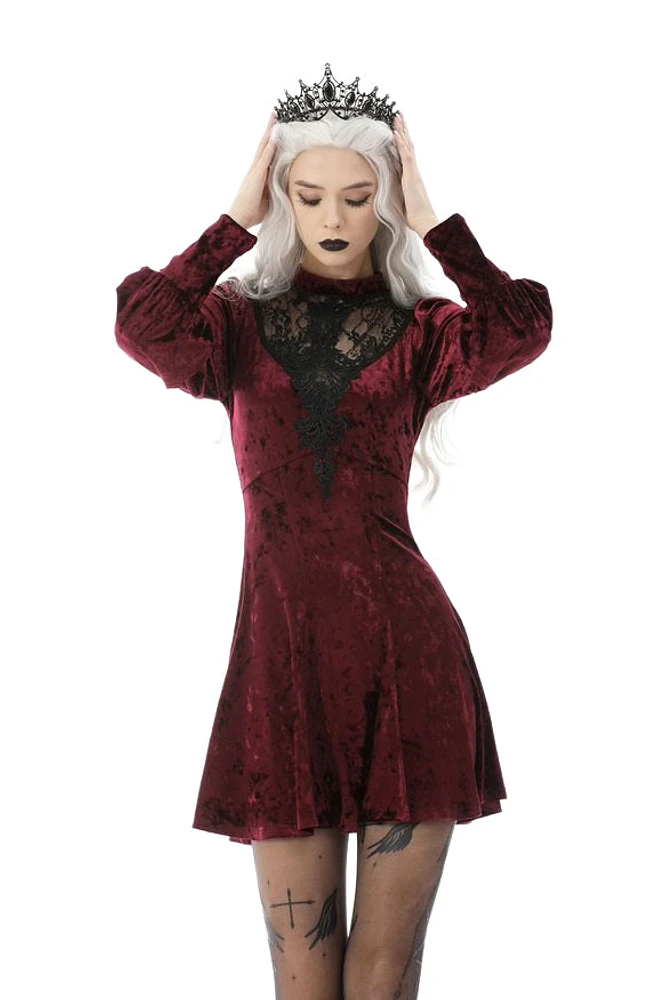 Robe en velours bordeaux dentelle