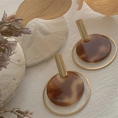 Wallace 4cm Acetate Tortoise Shell Earrings