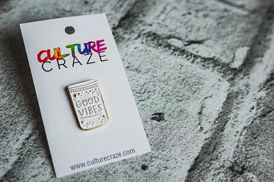 GOOD VIBES WHITE BOTTLE PIN