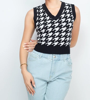 HOUNDSTOOTH SWEATER VEST