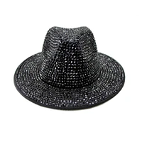 Sombrero de diamantes de imitación