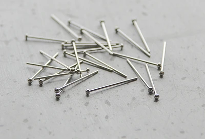 20G TI 3/4" NOSTRIL SCREW 2MM DOME