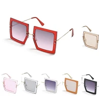 LARGE PLASTIC SQUARE FRAME