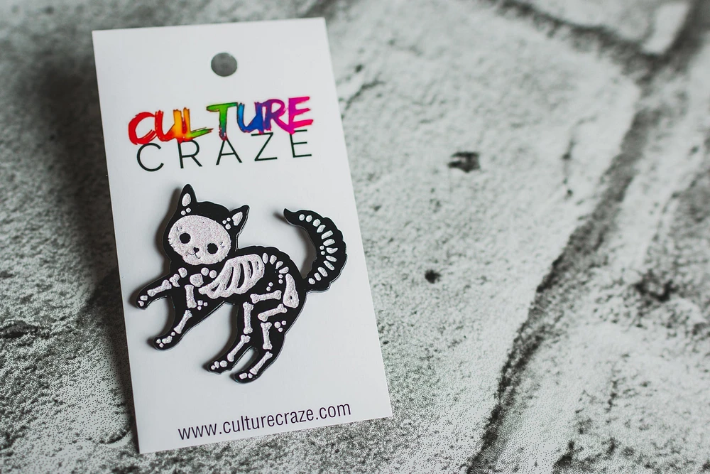 SKELETON CAT PIN