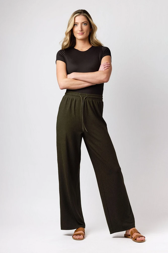Textured Knit Drawstring Wide-Leg Pant
