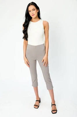 Pull-On High-Rise Capri Pant
