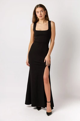 Elegant Lace-Up Slit Mermaid Crepe Dress