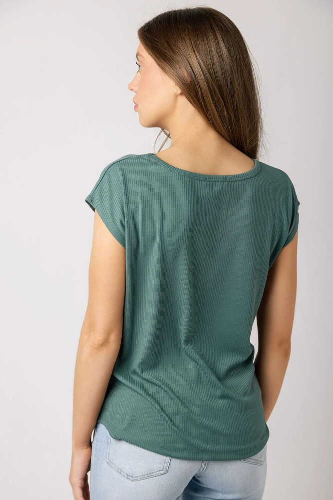 Ribbed Cap-Sleeve Tee with  Shirttail Hem