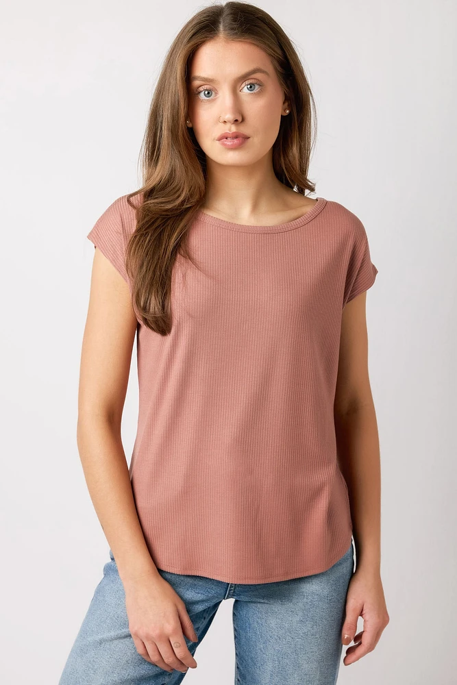 Ribbed Cap-Sleeve Tee with  Shirttail Hem