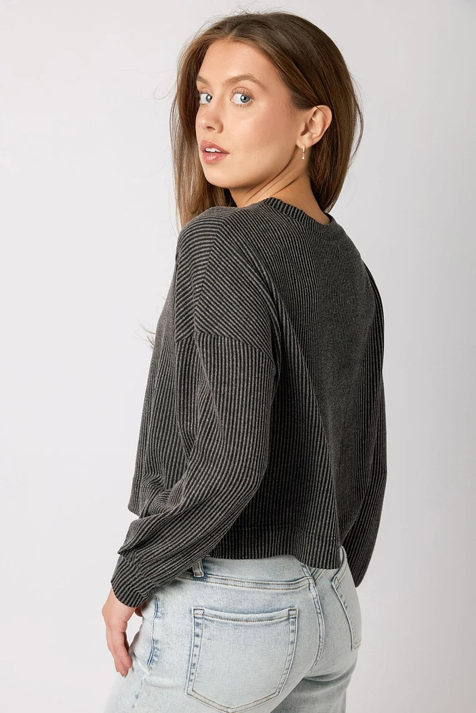 Cozy Ribbed Long-Sleeve Cropped Top