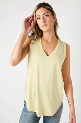 Brushed Knit Sleeveless V-Neck