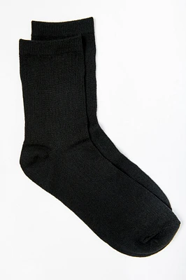 Solid Ribbed Crew Socks