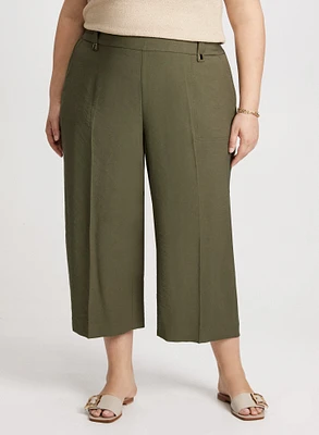 Pull-On Straight Leg Capris