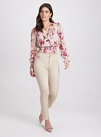 Blouse florale à volant