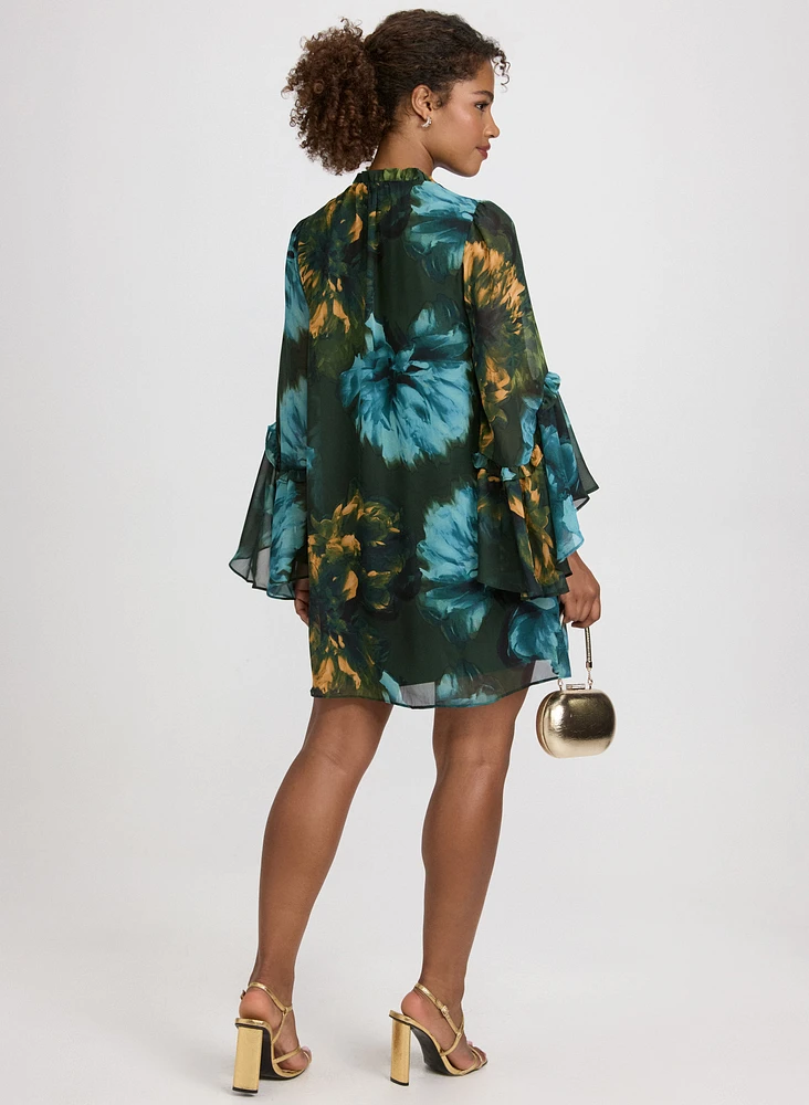 Robe florale à manches cloche