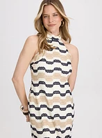 Robe en crochet à rayures zig-zag