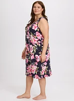Ensemble à robe de nuit et chambre florales