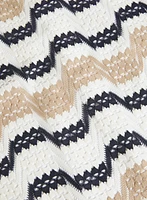 Robe en crochet à rayures zig-zag