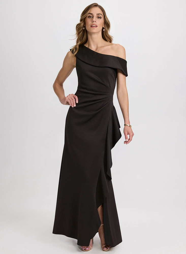 Robe asymétrique à volants