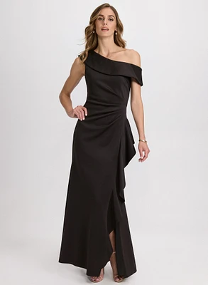 Robe asymétrique à volants