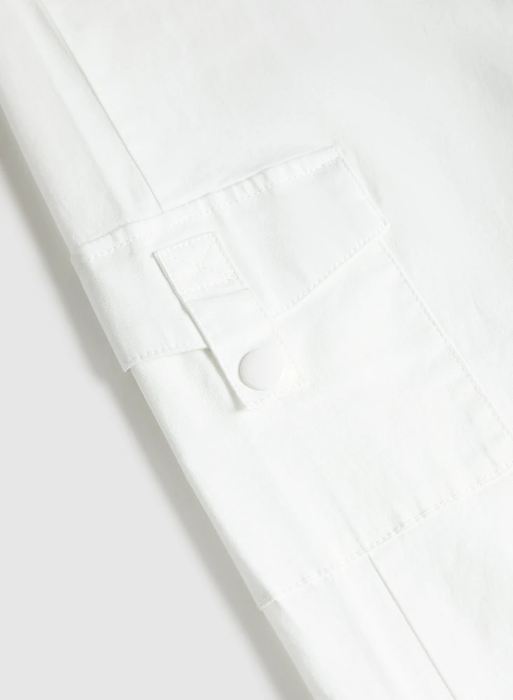 Pantalon cargo avec cordons de serrage à l'ourlet