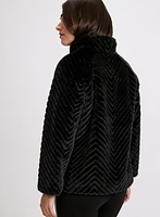 Manteau en fausse fourrure à chevrons