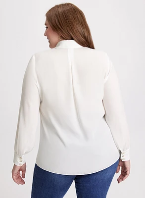 Blouse en crêpe à volants