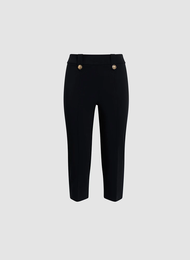 Straight Leg Pull-On Capris