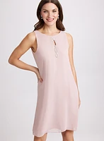 Robe midi en chiffon à cape