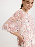 Haut floral à effet transparent