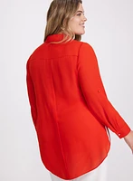 Blouse en crêpe à manches roulées