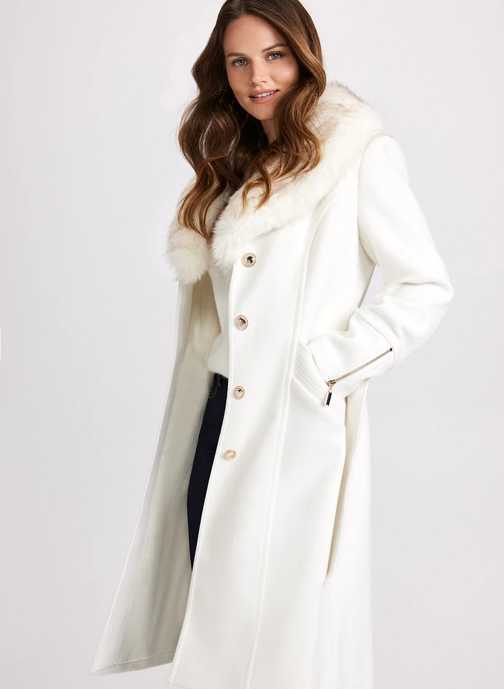Manteau en mélange de laine à fausse fourrure