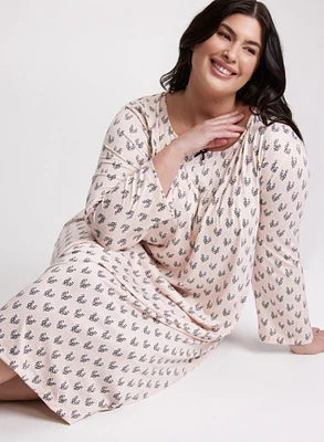 Robe de nuit à motif léopard en coeur