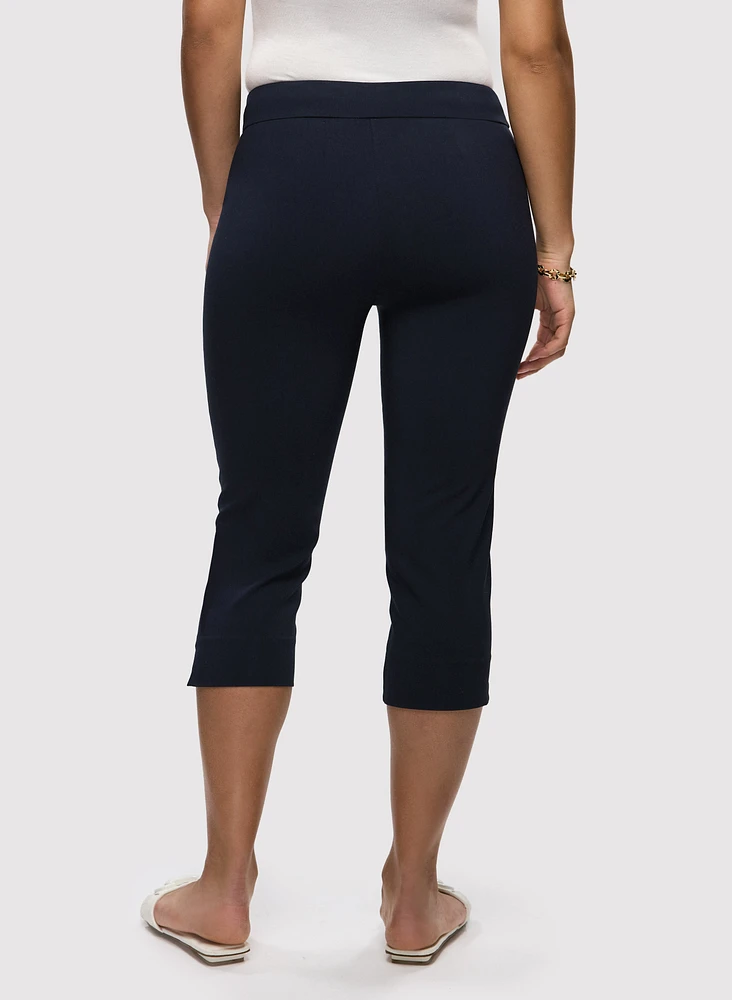 Straight Leg Pull-On Capris