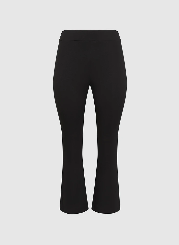Pantalon à jambe évasée