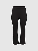 Pantalon à jambe évasée