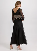 Robe plissée à appliqué floral