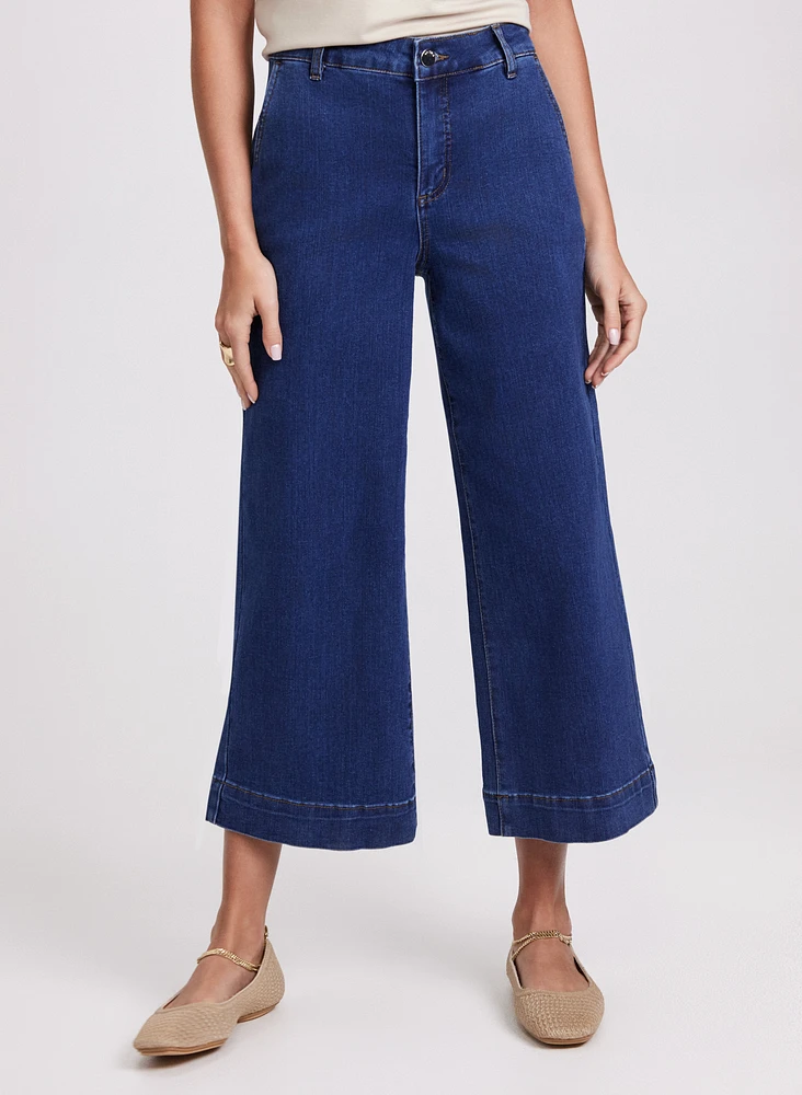 Wide-Leg Capri Jeans