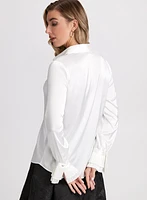 Blouse en satin à manches volantées