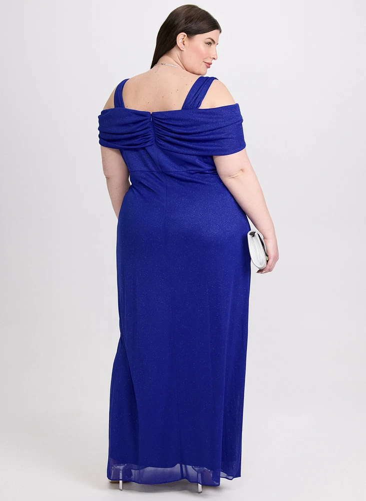 Robe brillante en filet