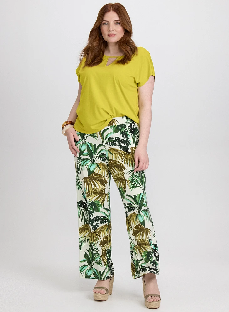 Keyhole Cut-Out T-Shirt