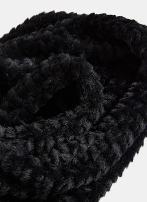 Textured Faux-Fur Scarf