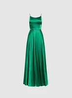 Robe longue satinée avec laçage au dos