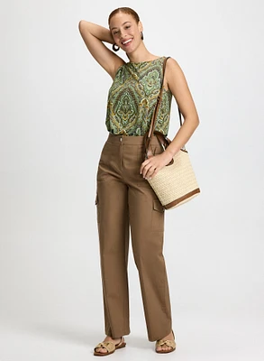 Haut sans manches paisley et pantalon cargo